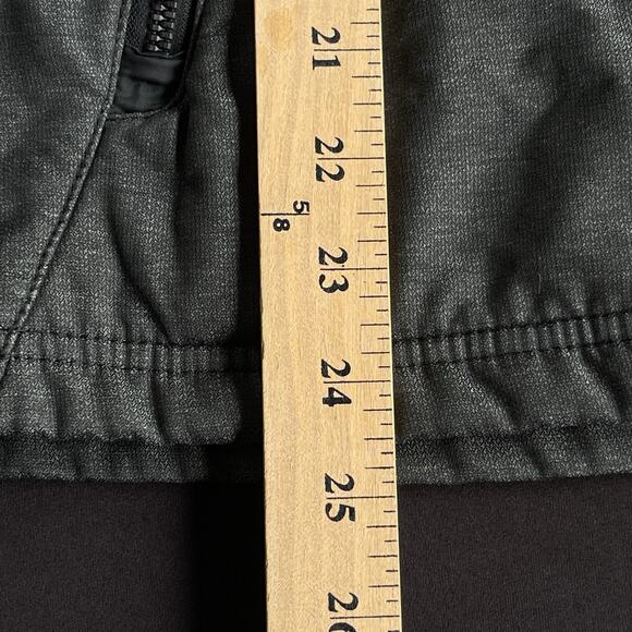 Tesla Womens Softshell Jacket Medium Full Zip Gray Embroidered Logo EV Car - Picture 9 of 9